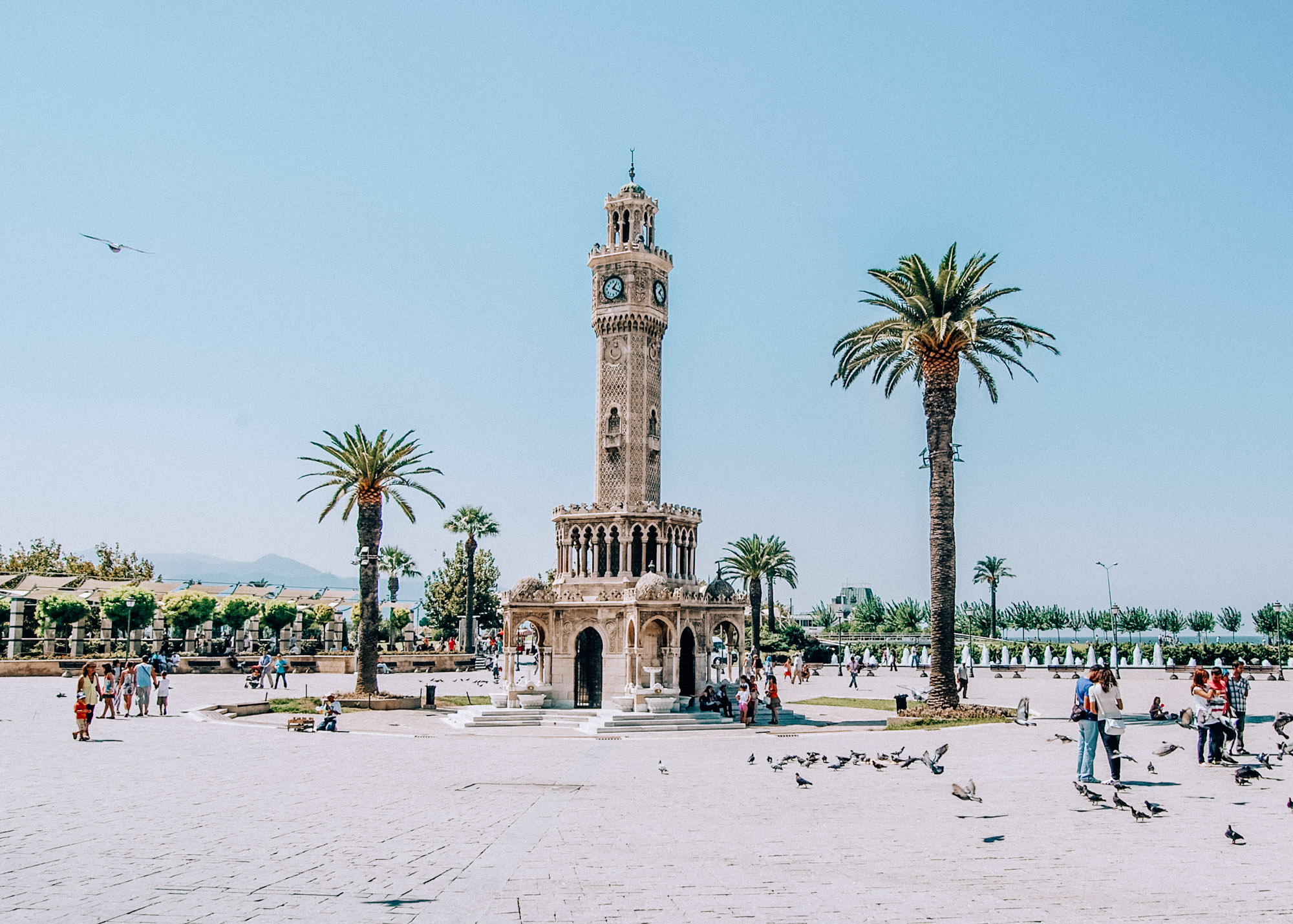 A Visitor's Guide to Exploring Izmir, Turkey